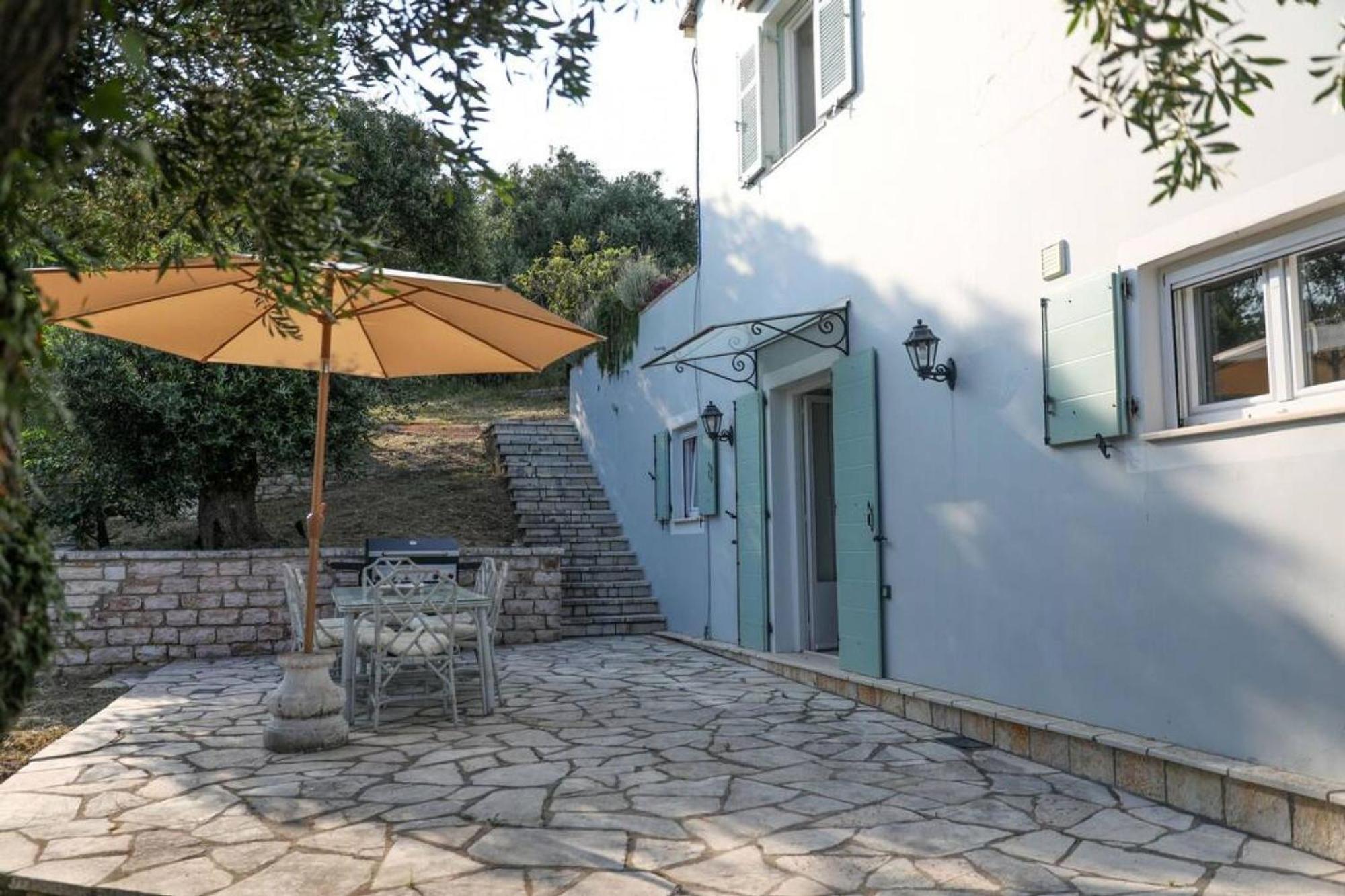 Sinies Cottage Agnítsini Exterior foto